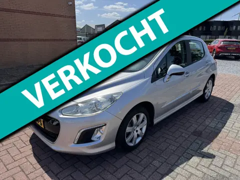 Peugeot 308 1.6 e-HDi Blue Lease Executive, PDC, Navi, Climatronic,