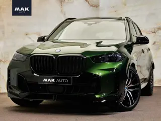BMW X5 xDrive50e M Sport Pro , NL-auto, Sonderlackierung, pano, 4W-best., H/K, Luchtv., Merino, memo