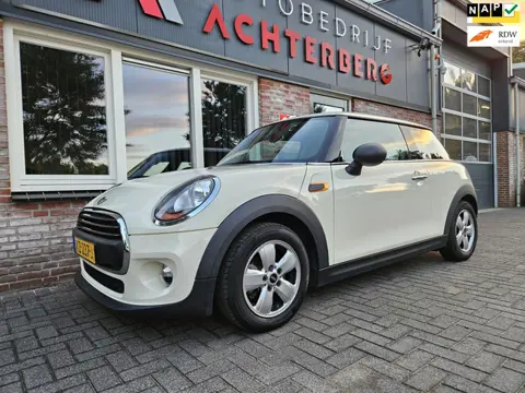 Mini 3-Deurs 1.2 One Salt Airco! NAP! Leuke/Nette Auto!