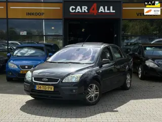Ford Focus 1.6-16V Ghia DAKJE/PDC/CLIMA/CRUISE/APK 14-02-27