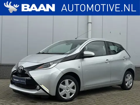 Toyota Aygo 1.0 VVT-i x-nav | Camera | Navi (bj 2018)