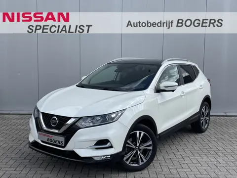 Nissan QASHQAI 1.3 DIG-T N-Connecta Navigatie, Panoramadak, Climate Control, Cruise Control, 360 Cam