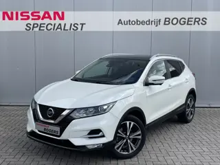 Nissan QASHQAI 1.3 DIG-T N-Connecta Navigatie, Panoramadak, Climate Control, Cruise Control, 360 Cam