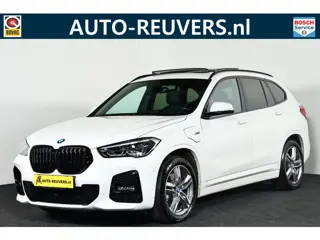 BMW X1 xDrive25e M-Sport / Opendak / HUD / Leder / Memory