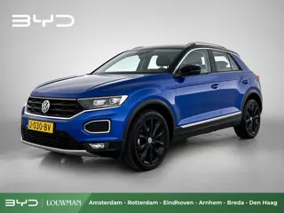 Volkswagen T-Roc 1.5TSI 150pk Sport | 18" LMV | App-connect | Elektrische Achterklep | LED koplampen