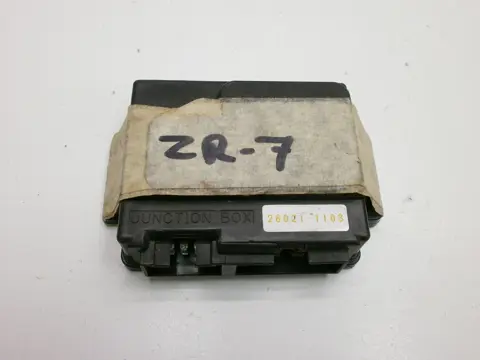 ZEKERINGKAST Kawasaki ZR 7 1998 - 2003