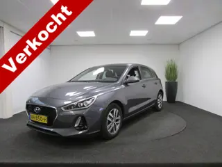 Hyundai i30 1.0 T-GDI First Edition I Origineel Nederlandse auto I Achteruitrijcamera I Apple Carpla