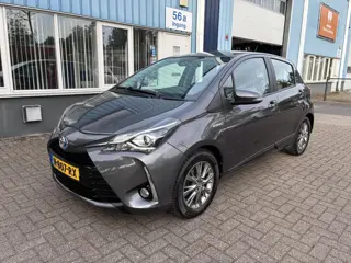 Toyota Yaris 1.5 Hybrid Aspiration Navi Camera Lmv
