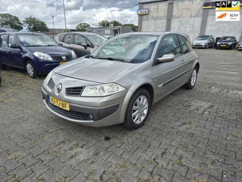 Renault Mégane Renault Mégane 1.6-16V Dynamique Comfort-AUTOMAAT