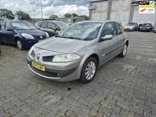 Renault Mégane Renault Mégane 1.6-16V Dynamique Comfort-AUTOMAAT