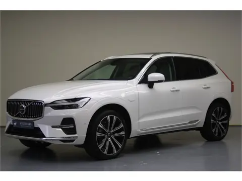 Volvo XC60 T6 Plug-in hybrid AWD Plus Bright | Rijklaarprijs | Stoelventilatie |