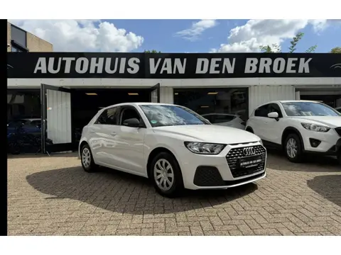 Audi A1 SPORTBACK 25 TFSI Automaat|Virtual Dash|Led|Cruise Ctr Adaptive|Bluetooth|Stoelverw|Elek Pak