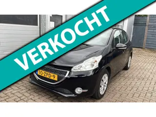 Peugeot 208 1.2 VTi Access 5D 2013-NAP-Navi-Airco-Cruise-APK