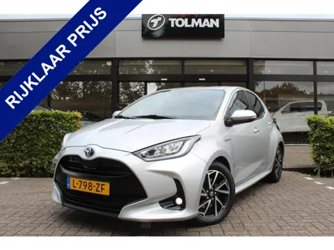 Toyota Yaris 1.5 Hybrid Dynamic | Rijklaar | Afn. Trekhaak | Apple/Android | Navi | DAB+ | Keyless |