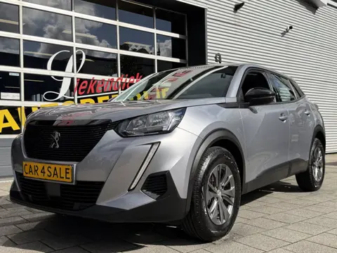 Peugeot 2008 1.2 PureTech Active Pack 23.000 KM - Apple CarPlay / Navigatie I Airco I LED I Sport ve