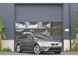 SEAT Leon ST 1.4 TSI FR Business NAP | Panoramadak | Cruise Control | Parkeersensoren