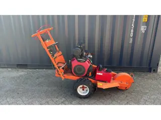 Dosko boomstronkhakselaar (bj 2018)