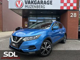 Nissan QASHQAI 1.3 DIG-T N-Connecta 160 PK!! // PANO-DAK // NAVI + CARPLAY // CAMERA // PDC V+A // S