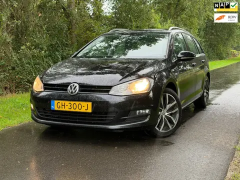 Volkswagen Golf Variant 1.4 TSI Highline | Cruise control + Navi Nu € 5.500,- !!!