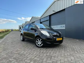 Toyota Yaris 1.0 VVTi Acces