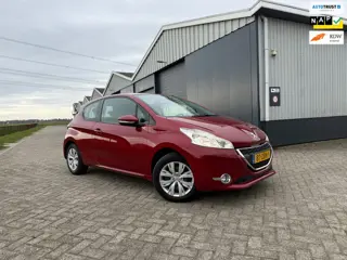 Peugeot 208 1.2 VTi Active Airco/CruiseControl/Navi