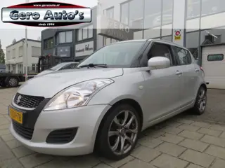 Suzuki Swift 1.2 Bandit EASSS 5 deurs ,nl auto ,cruise control,airco