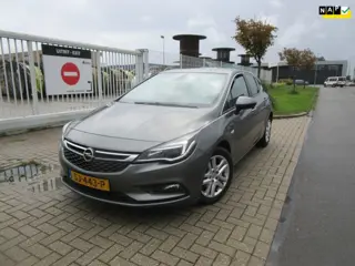 Opel Astra 1.0 Online Edition