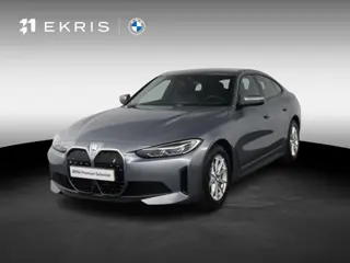 BMW i4 eDrive40 84 kWh | Stoelverwarming | Navigatie | Parkeersensoren
