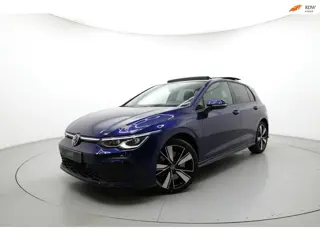 Volkswagen Golf 8 1.4 eHybrid GTE PANO CAM ACC SFEER IQ HUD