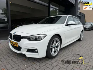 BMW 3-serie Touring 318i M Sport Edition / apk 8-2027