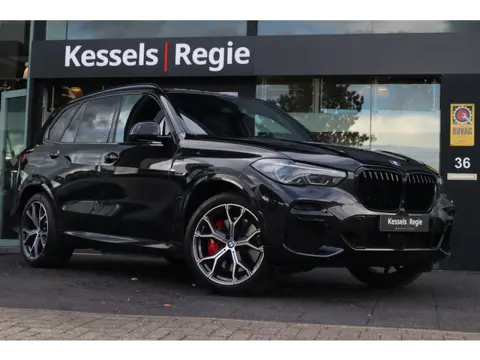 BMW X5 xDrive45e M-sport | Pano | HuD | Laser | 360 | El.Haak | Memory | Keyless | HiFi | 21”