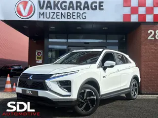 Mitsubishi Eclipse Cross 2.4 PHEV Intense // TREKHAAK // LED // CAMERA // KEYLESS // APPLE CARPLAY /
