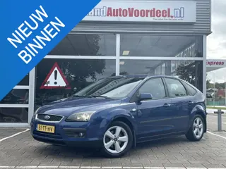 Ford Focus 1.6-16V Futura /Cruise/afkomstig 2e eigenaar/Trekhaak/LMV/