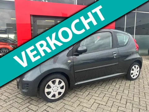 Peugeot 107 1.0-12V XS |Airco|Centr. vergrendeling|elec. ramen|nieuwe APK|NL-auto