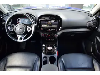 Kia e-Soul ExecutiveLine 64 kWh | Leder | Stoelventilatie | Head-Up Display | Dodehoekassistentie | 