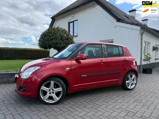 Suzuki Swift 1.5 Exclusive / Bj: 2008 / Airco / Nieuwe APK!