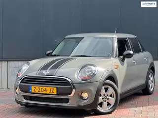 Mini 5-Deurs 1.5 One Salt * Navi * Cruise * Led * Climate * Start & Stop *