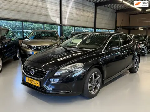 Volvo V40 1.6 T3 Summum Camera l Blis l Xenon l Led