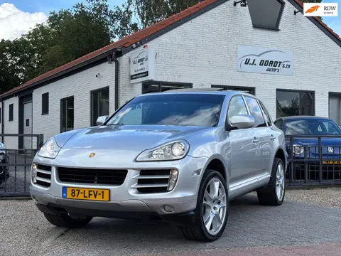 Porsche Cayenne 3.6 zeer nette staat !