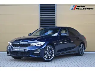 BMW 3-serie 330e High Executive * M-Pakket * Harman/Kardon * Laserlicht * Head-up *