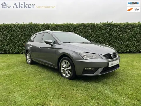 Seat Leon ST 1.4 TSI 125PK X-PERIENCE I Trekhaak I Camera I Apple/Android I Vol onderhoud I Zeer net