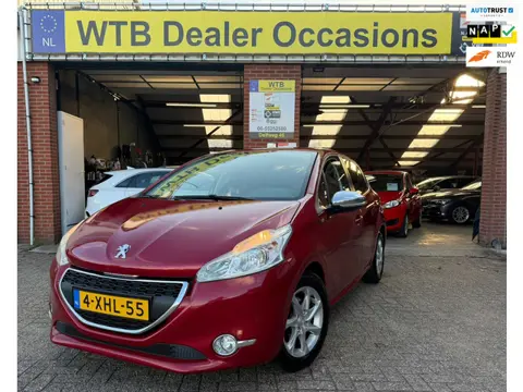 Peugeot 208 1.2 VTi Style, Airco, Navi, Dealer onderhouden