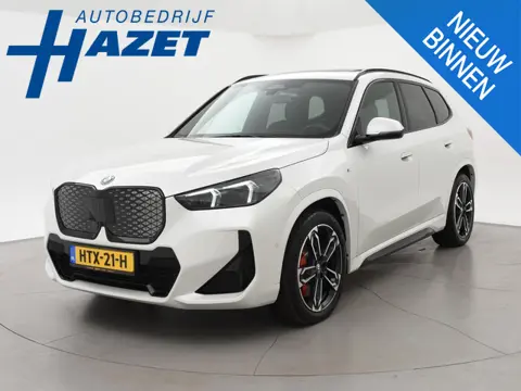BMW iX1 eDrive20 67 kWh M-SPORT *46 KM NIEUW* + PANORAMA | PREMIUM | 19 INCH | M-REMMEN