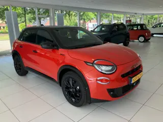 FIAT 600 1.2 145 Hybrid Sport
