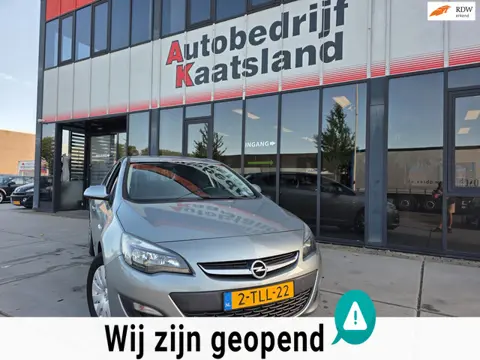 Opel Astra 1.4 Turbo Rhythm - Trekhaak - Airco
