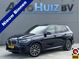 BMW X5 xDrive45e High Executive M Sport Panoramadak Trekhaak Carplay Laser Licht Harman- Kardon Soun