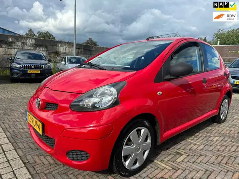 Toyota Aygo 1.0-12V 5 DRS AIRCO/ EERSTE EIGENAAR/ NETTE AUTO!