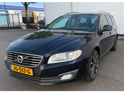 Volvo V70 2.0 D4 Polar+ Automaat Nap Pano Leder Cruise Trekhaak Parkeersensoren