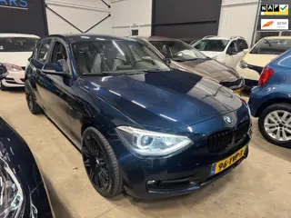BMW 1-serie 116i Business+ AUTOMAAT , XENON, Navi