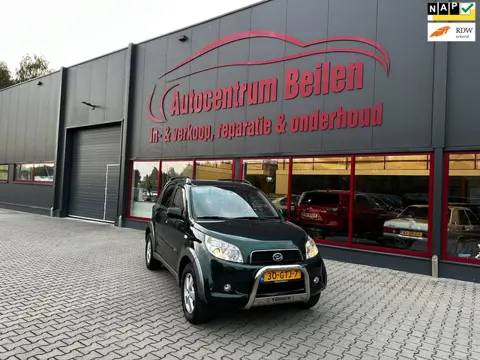 Daihatsu Terios 1.5-16v Exclusive / 4WD / Airco / trekhaak / NL Auto / Nap / LM Velgen / Cruise Cont